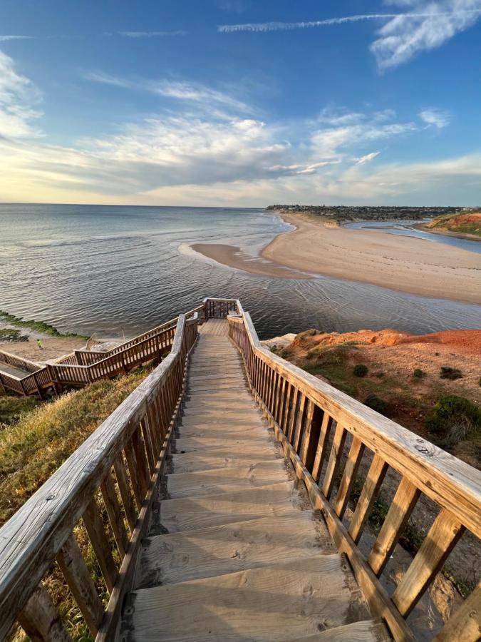 Terra Firma Mclaren Vale Bed & Breakfast Bagian luar foto